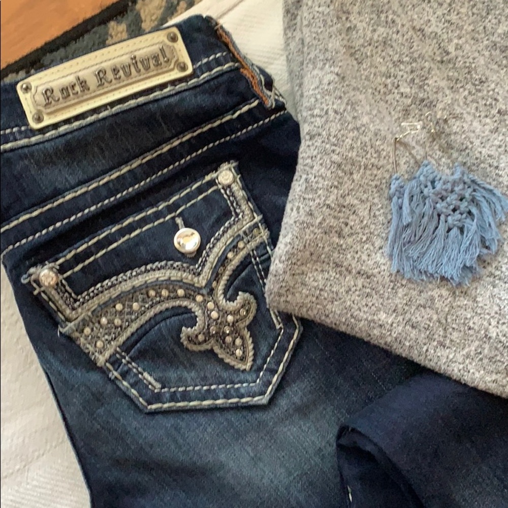 Jeans - Picture 2 of 10